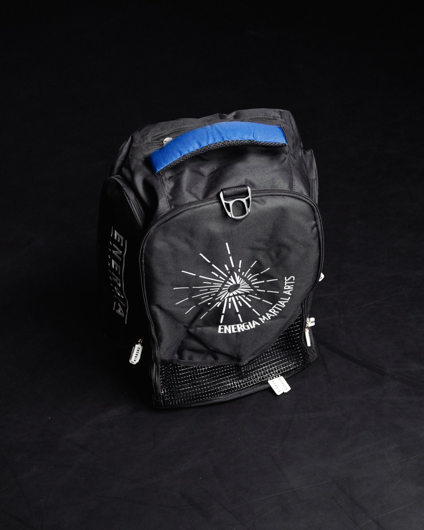 Convertible hybrid backpack