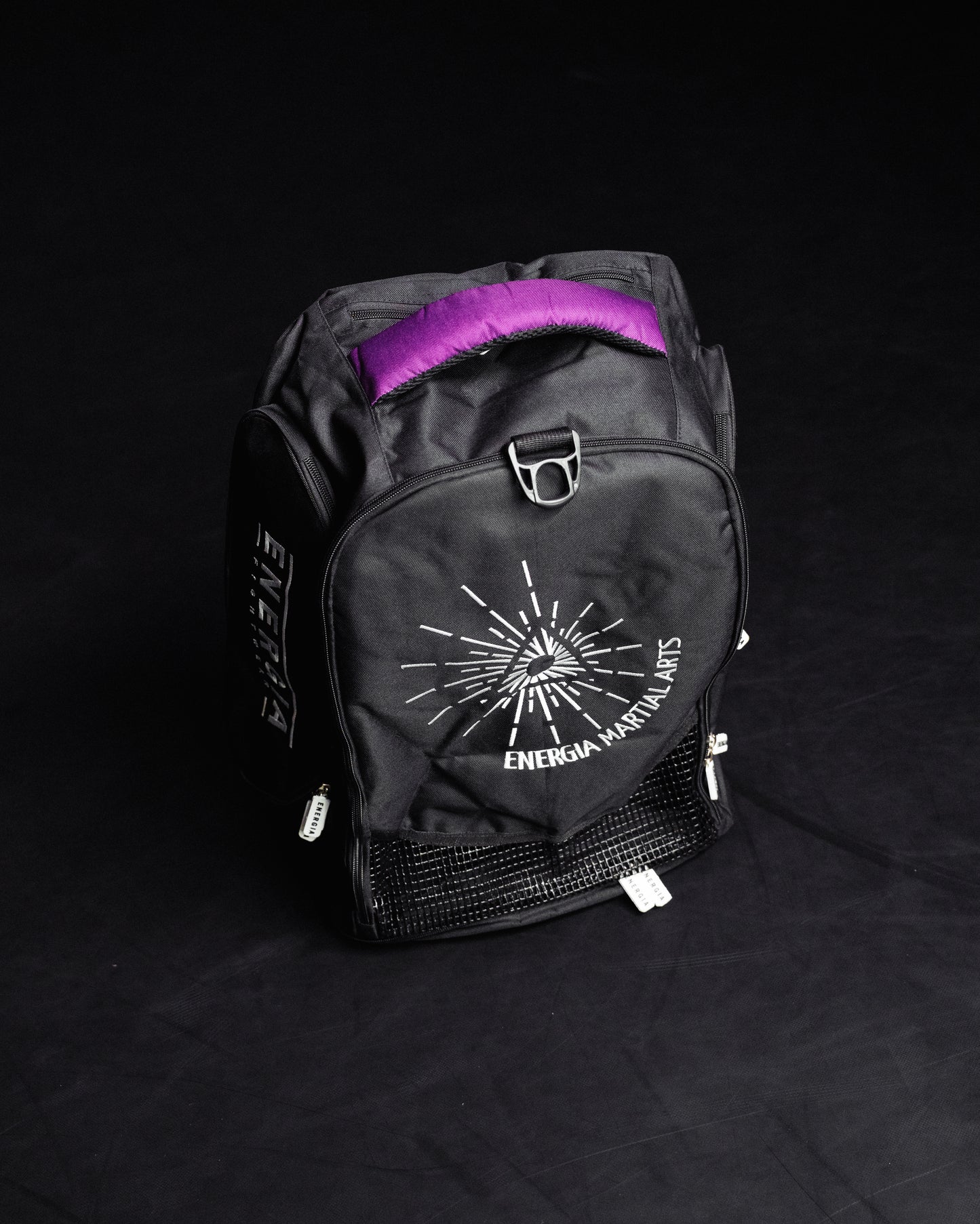 Convertible hybrid backpack