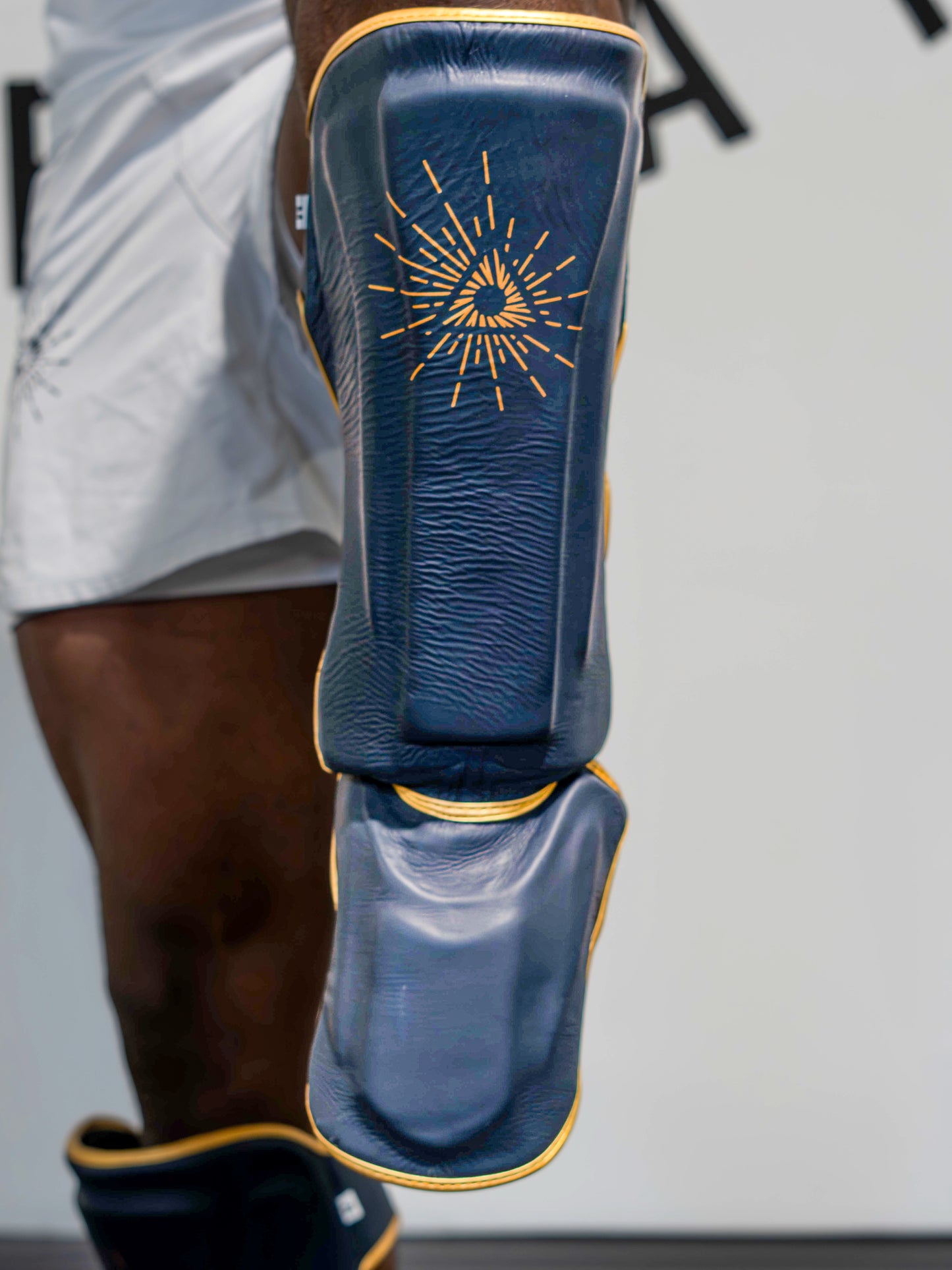 Shinguards | Full leather